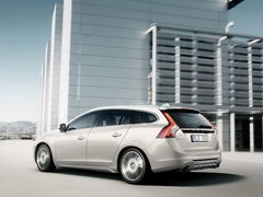 2012款 3.0T 自动 运动版