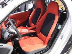 2011款 1.0L AMT 硬顶标准版