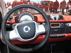 2011款 1.0L AMT 硬顶标准版