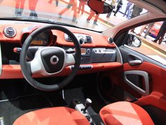 2011款 1.0L AMT 硬顶标准版