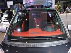 2011款 1.0L AMT 硬顶标准版