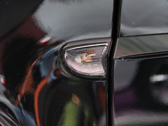 2011款 1.0L AMT 硬顶标准版