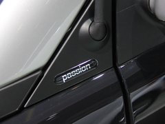 2011款 1.0L AMT 硬顶标准版