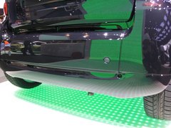 2011款 1.0L AMT 硬顶标准版