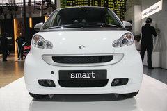 2011款 1.0L AMT 硬顶标准版