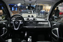 2011款 1.0L AMT 硬顶标准版