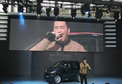 2011款 1.0L AMT 硬顶标准版