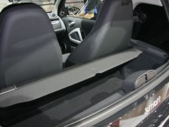 2011款 1.0L AMT 硬顶标准版