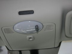 2011款 1.0L AMT 硬顶标准版