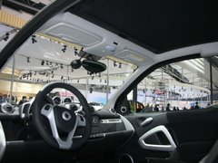 2011款 1.0L AMT 硬顶标准版