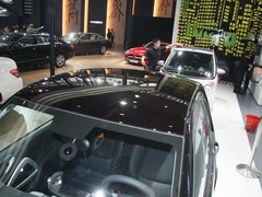2011款 1.0L AMT 硬顶标准版