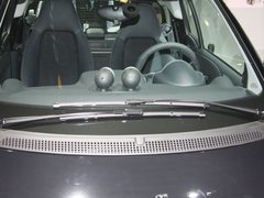 2011款 1.0L AMT 硬顶标准版