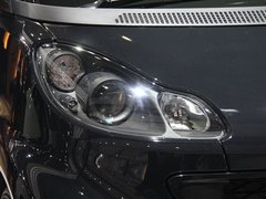 2011款 1.0L AMT 硬顶标准版
