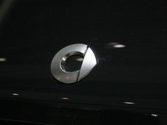 2011款 1.0L AMT 硬顶标准版