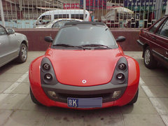 2011款 1.0L AMT 硬顶标准版