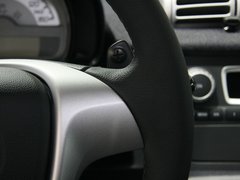 2011款 1.0L AMT 硬顶标准版