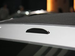 2011款 1.0L AMT 硬顶标准版