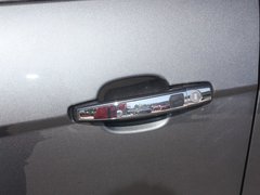 2011款 3.0 自动 舒适型 5座