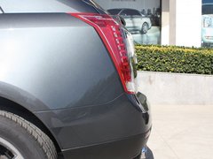 2011款 3.0 自动 舒适型 5座