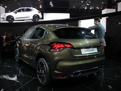 2012款 1.6T 自动 雅致版