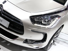 2012款 1.6T 自动 豪华版 5座