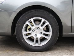 2011款 1.6L 自动 尊雅型