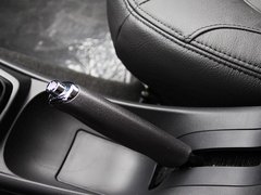 2011款 1.6L 自动 尊雅型