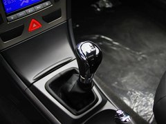 2011款 1.6L 自动 尊雅型