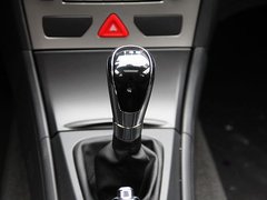 2011款 1.6L 自动 尊雅型