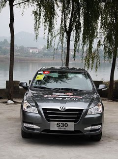 2011款 1.6L 自动 尊雅型