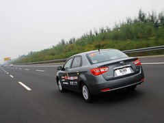 2011款 1.6L 自动 尊雅型
