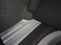 2011款 1.6L 自动 尊雅型