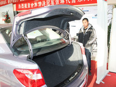 2011款 1.6L 自動(dòng) 尊雅型