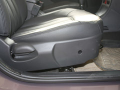 2011款 1.6L 自动 尊雅型
