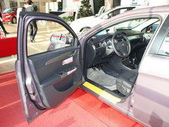 2011款 1.6L 自动 尊雅型