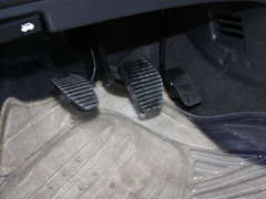 2011款 1.6L 自动 尊雅型