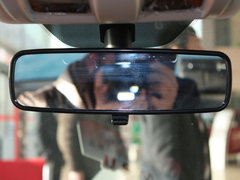2011款 1.6L 自动 尊雅型