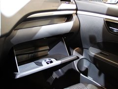 2011款 1.3L 自动 时尚版