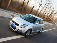 2011款 1.3L 自动 时尚版