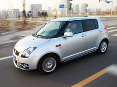 2011款 1.3L 自动 时尚版