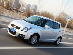 2011款 1.3L 自动 时尚版