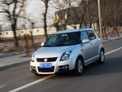 2011款 1.3L 自动 时尚版