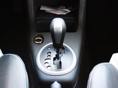 2011款 1.3L 自动 时尚版