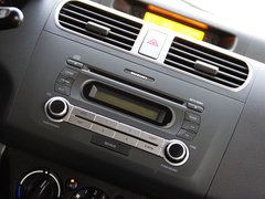2011款 1.3L 自动 时尚版