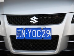 2011款 1.3L 自动 时尚版