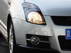 2011款 1.3L 自动 时尚版