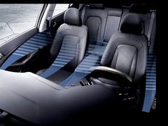 2011款 2.4L 自动 Premium