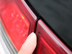 2011款 2.4L 自动 Premium