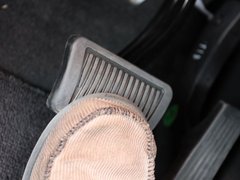 2011款 2.4L 自动 Premium