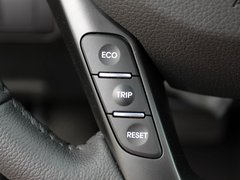 2011款 2.4L 自动 Premium